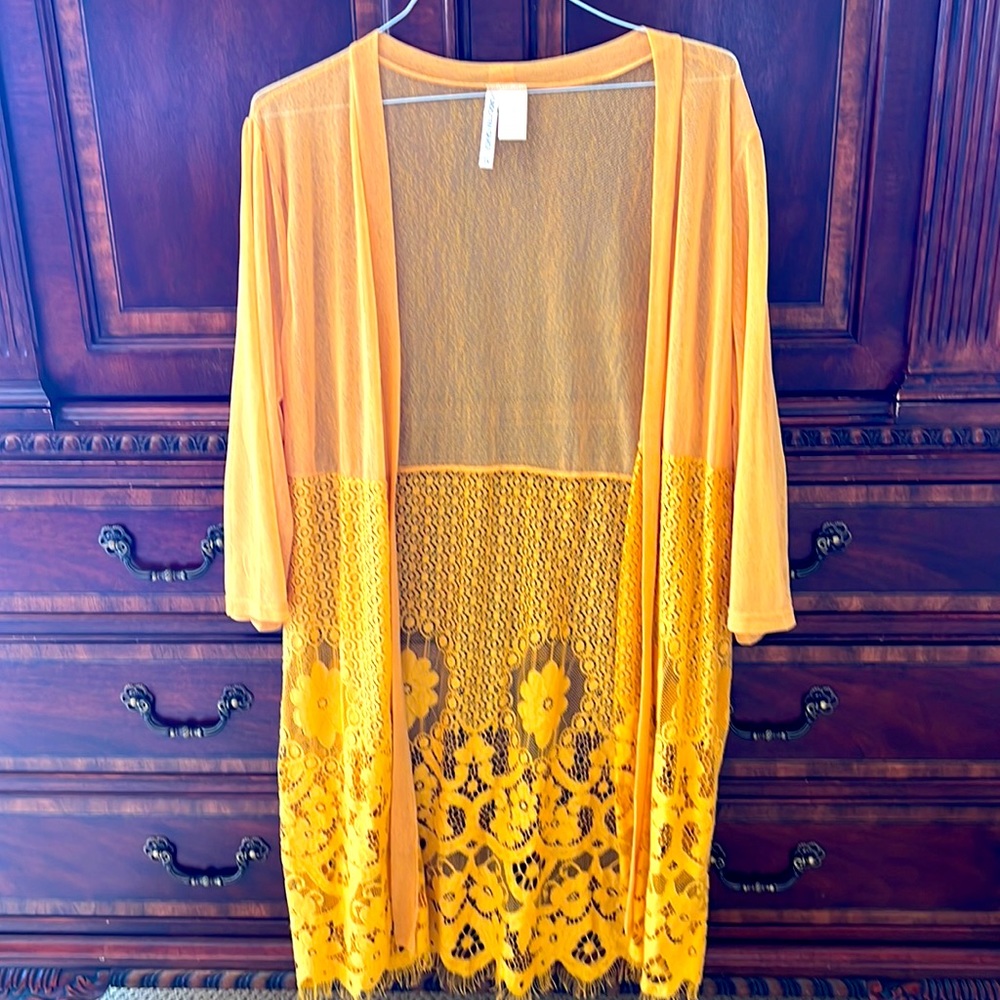 Beautiful lace cover up, yellow /mustard color